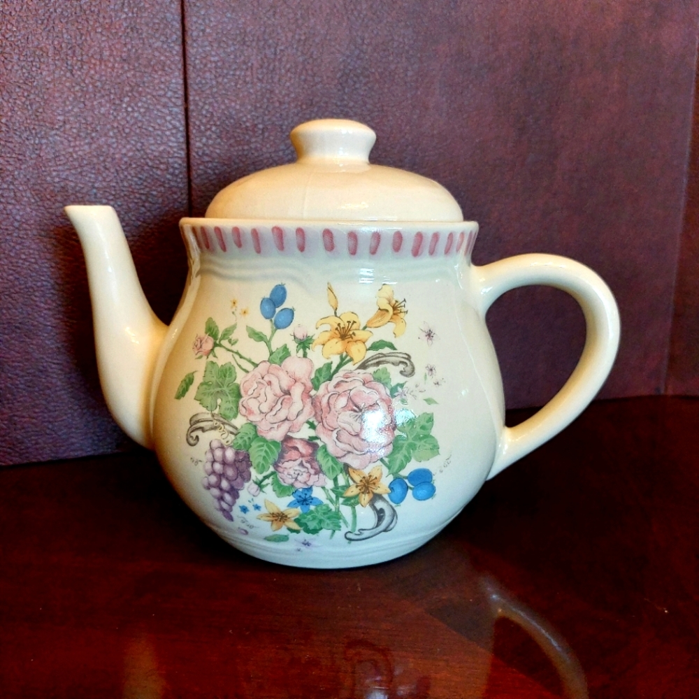 Vintage Colorful Himark Hand Painted Whimsical Floral Teapot with Lid (New Cond)